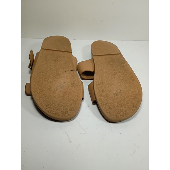 Torrid Size 9 WW WIDE Tan Buckle Slide Sandals Casual Flat Comfort - Picture 11 of 11